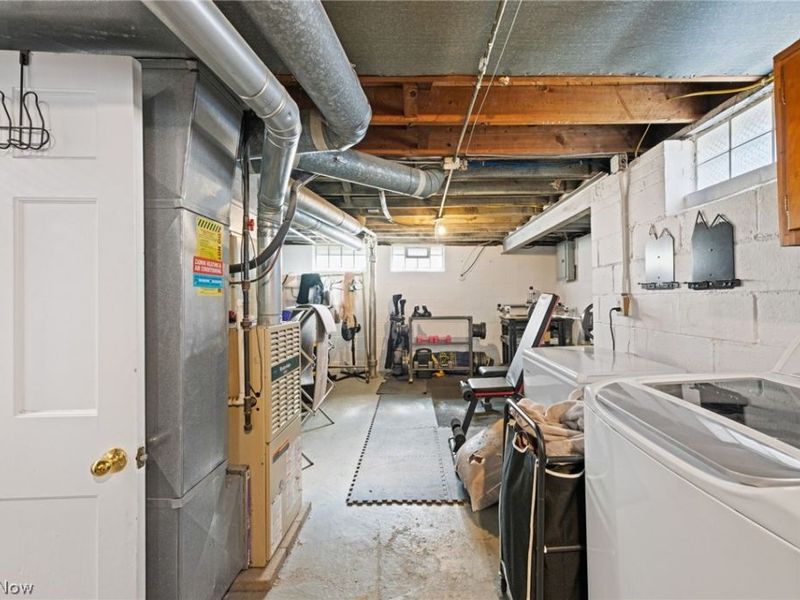 280 E 328th Street, Willowick, OH 44095 Photo 27