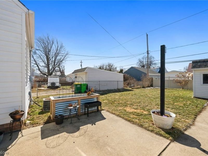 280 E 328th Street, Willowick, OH 44095 Photo 31