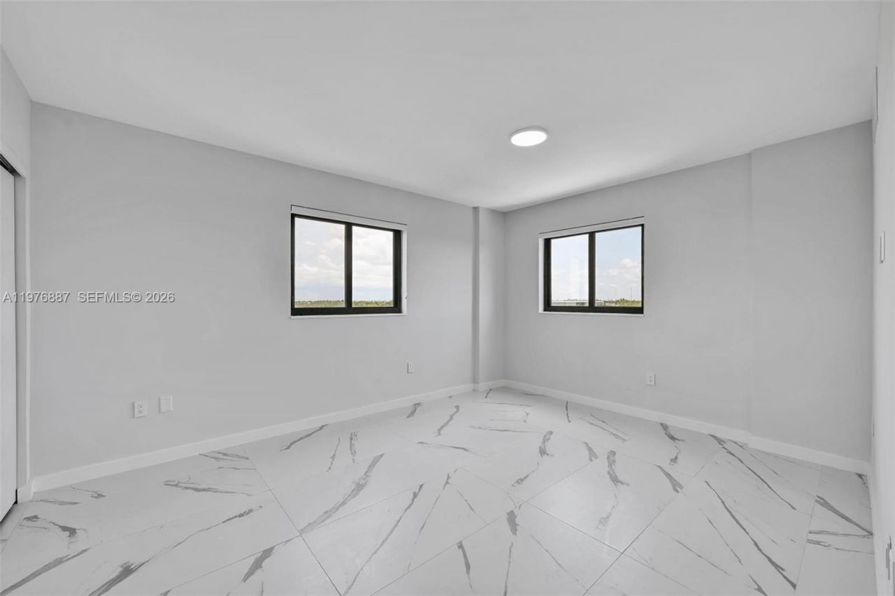 840 NE 130th Street , Unit 211, North Miami, FL 33161 Photo
