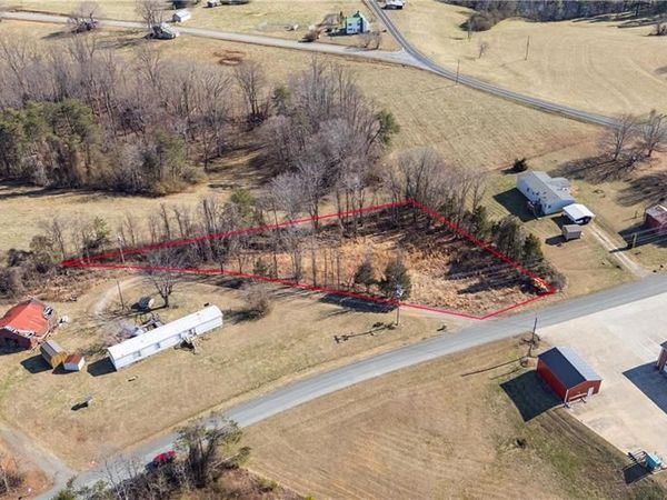 00 Fire Rescue Lane , Danbury, NC 27016