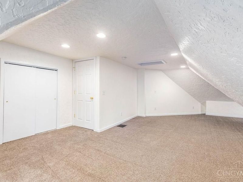 2215 Jefferson Avenue, Norwood, OH 45212 Photo 51