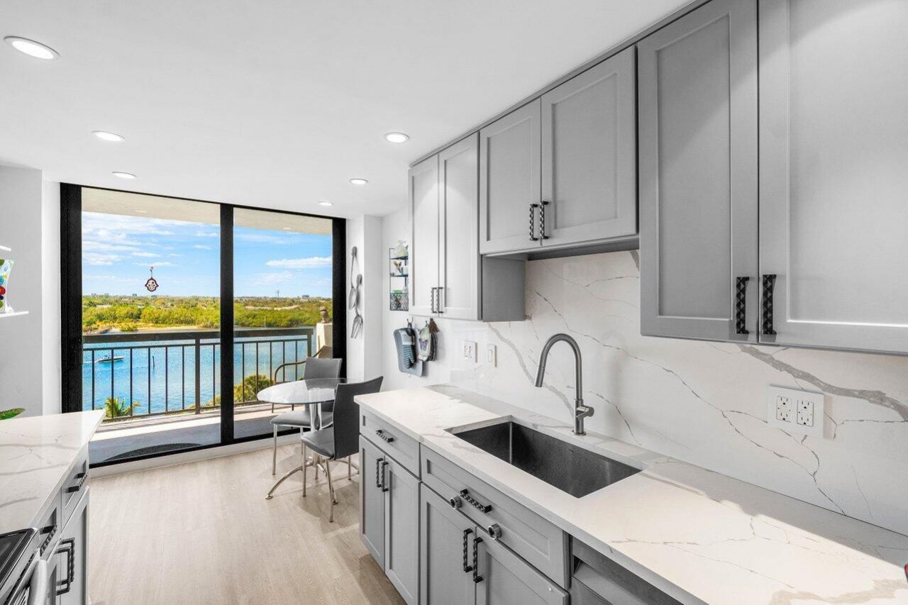 2003 N Ocean Boulevard, Unit 904, Boca Raton, FL 33431 Photo