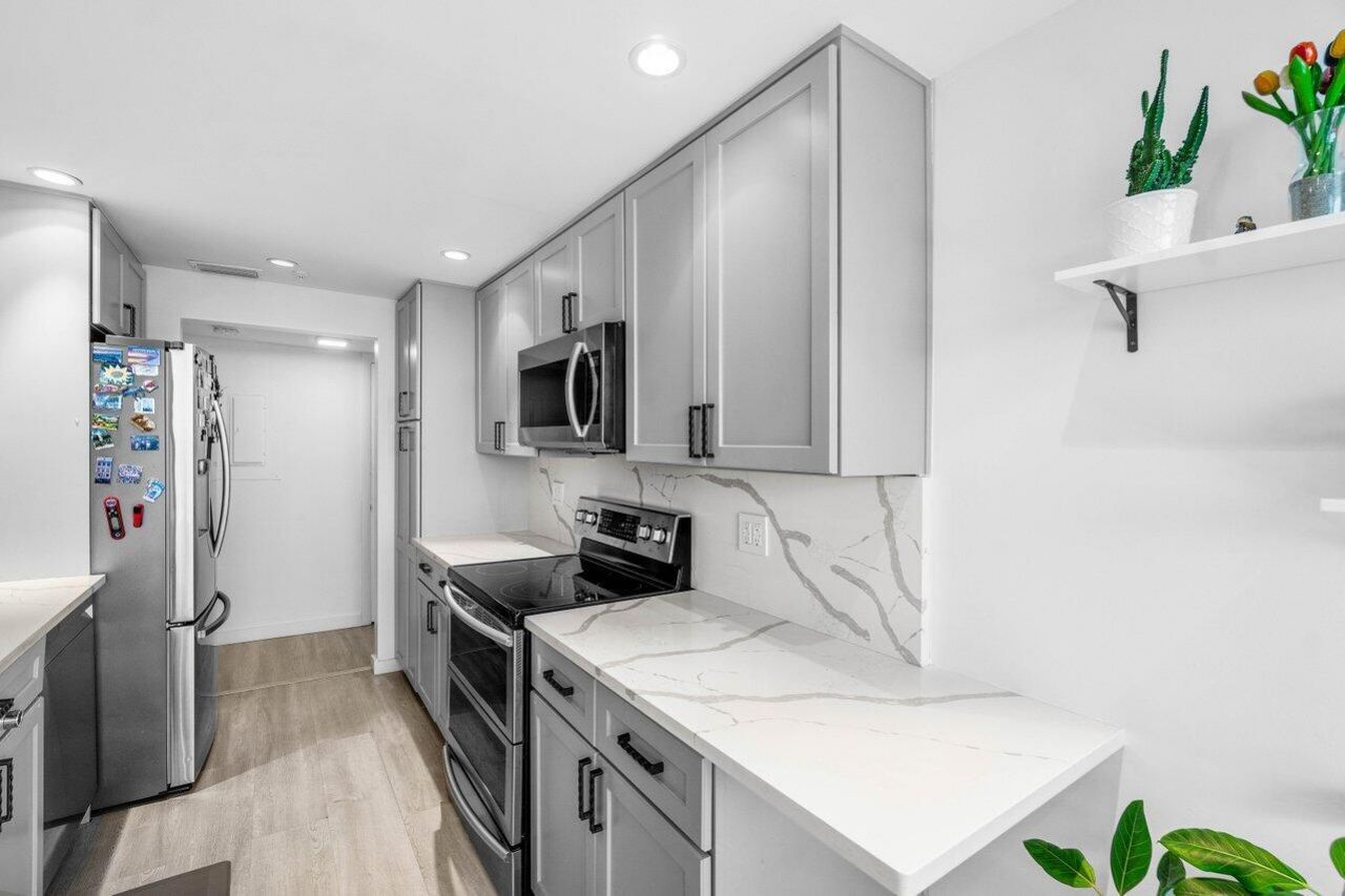 2003 N Ocean Boulevard, Unit 904, Boca Raton, FL 33431 Photo