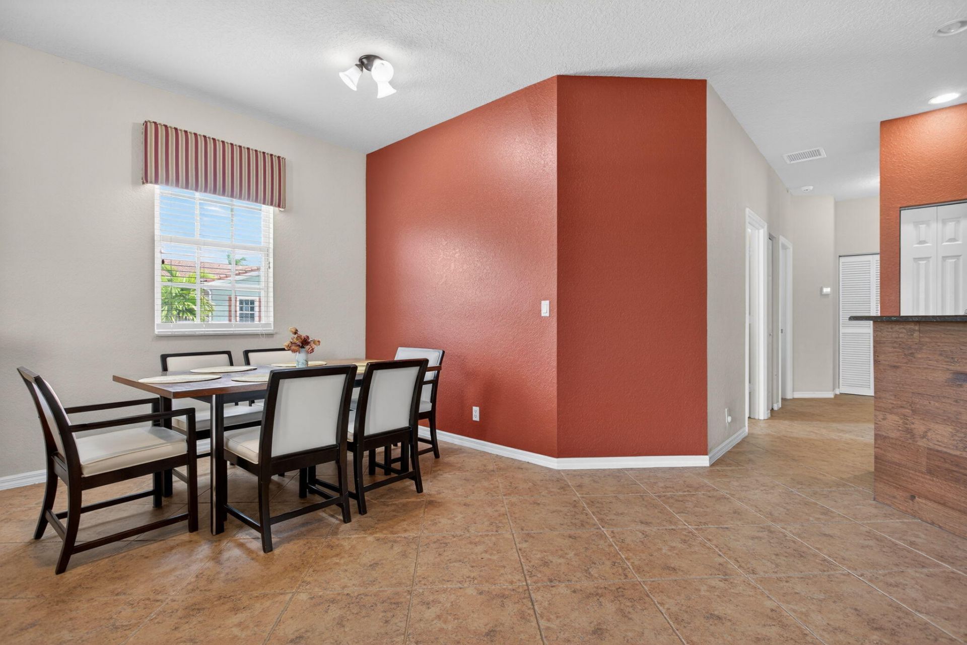 9125 Pershore Place, Unit 8204, Tamarac, FL 33321 Photo