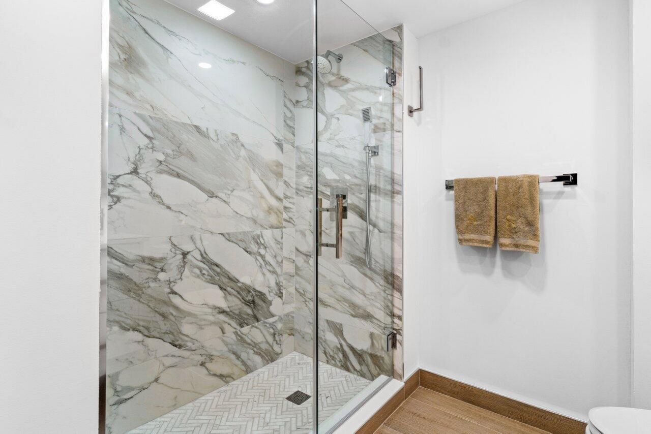 21 Stratford Drive E, Unit C, Boynton Beach, FL 33436 Photo