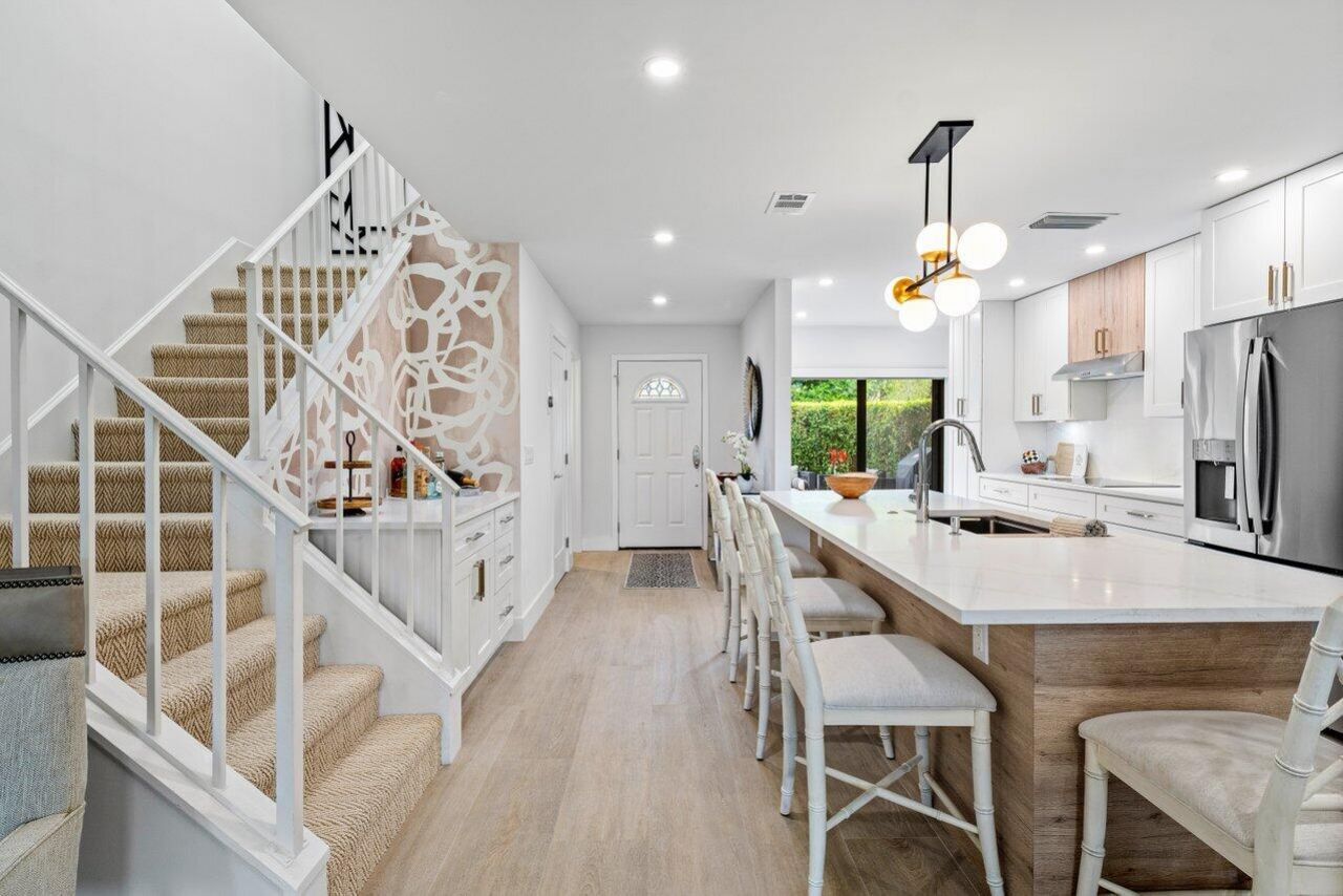 21 Stratford Drive E, Unit C, Boynton Beach, FL 33436 Photo