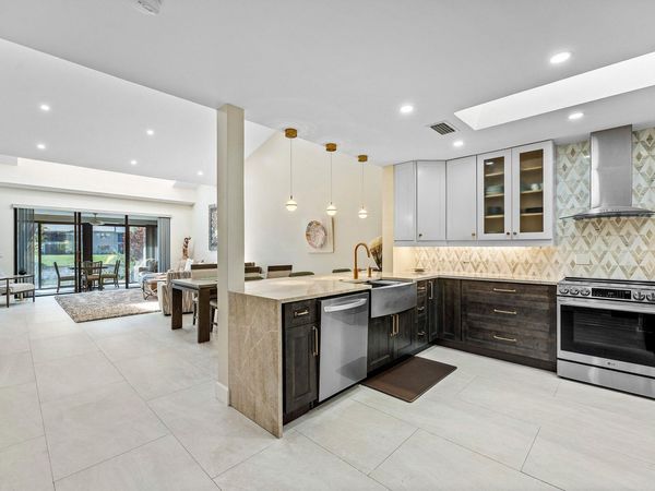 12 Eastgate Drive, Unit C, Boynton Beach, FL 33436