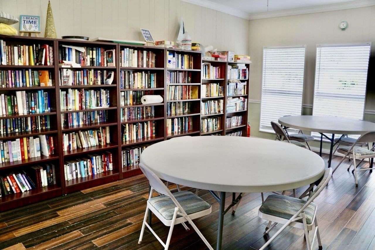 106 Sandhill Boulevard, Fort Pierce, FL 34982 Photo