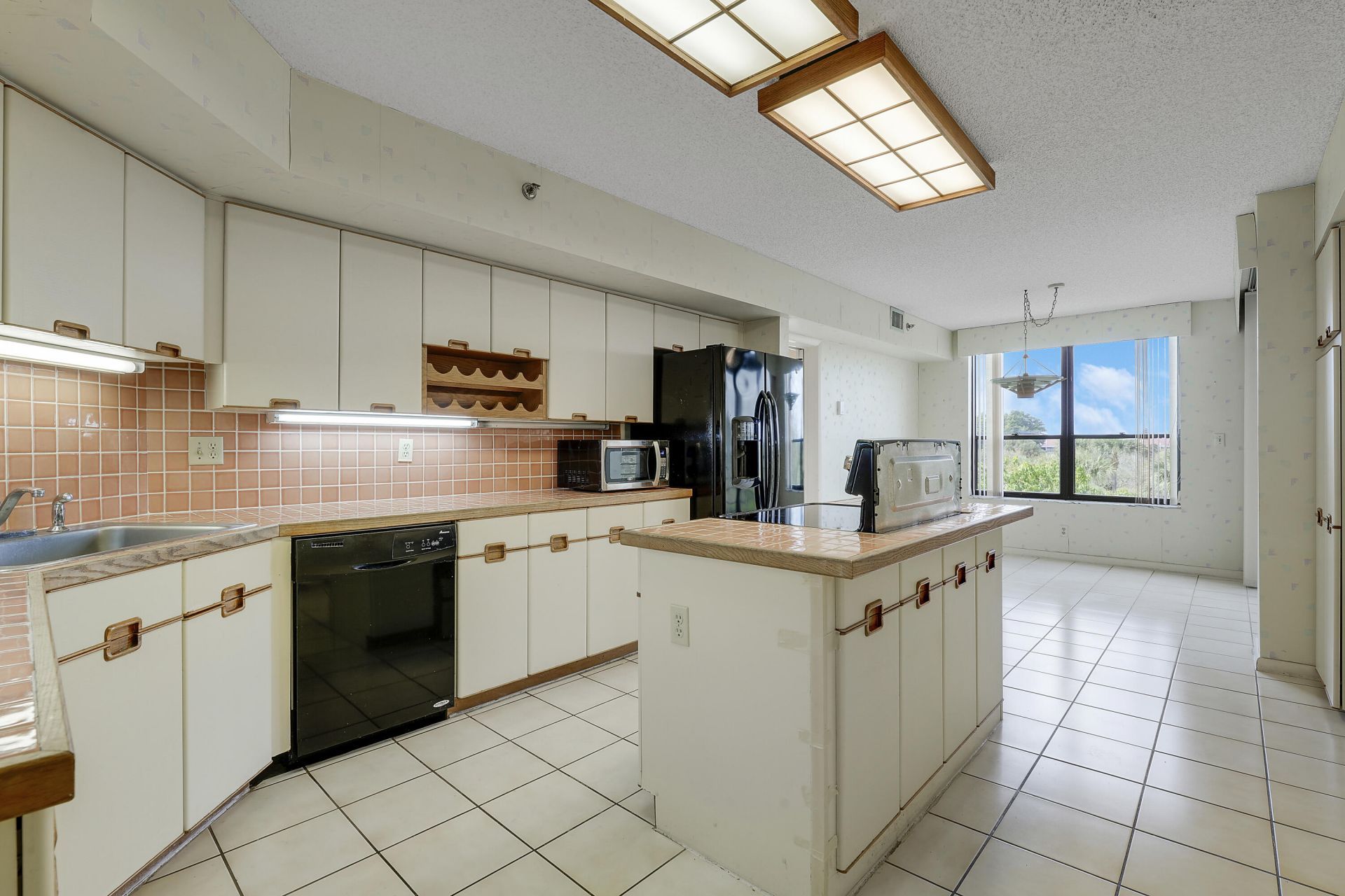 7233 Promenade Drive, Unit 401 A, Boca Raton, FL 33433 Photo