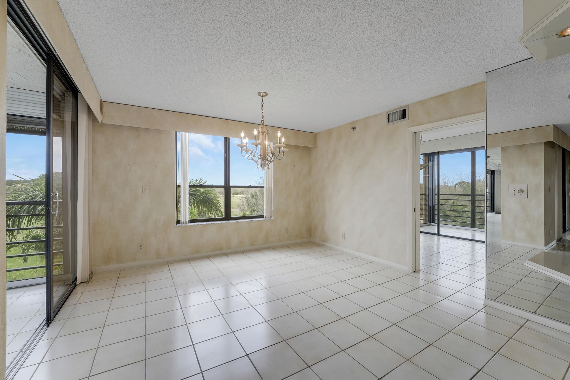 7233 Promenade Drive, Unit 401 A, Boca Raton, FL 33433 Photo