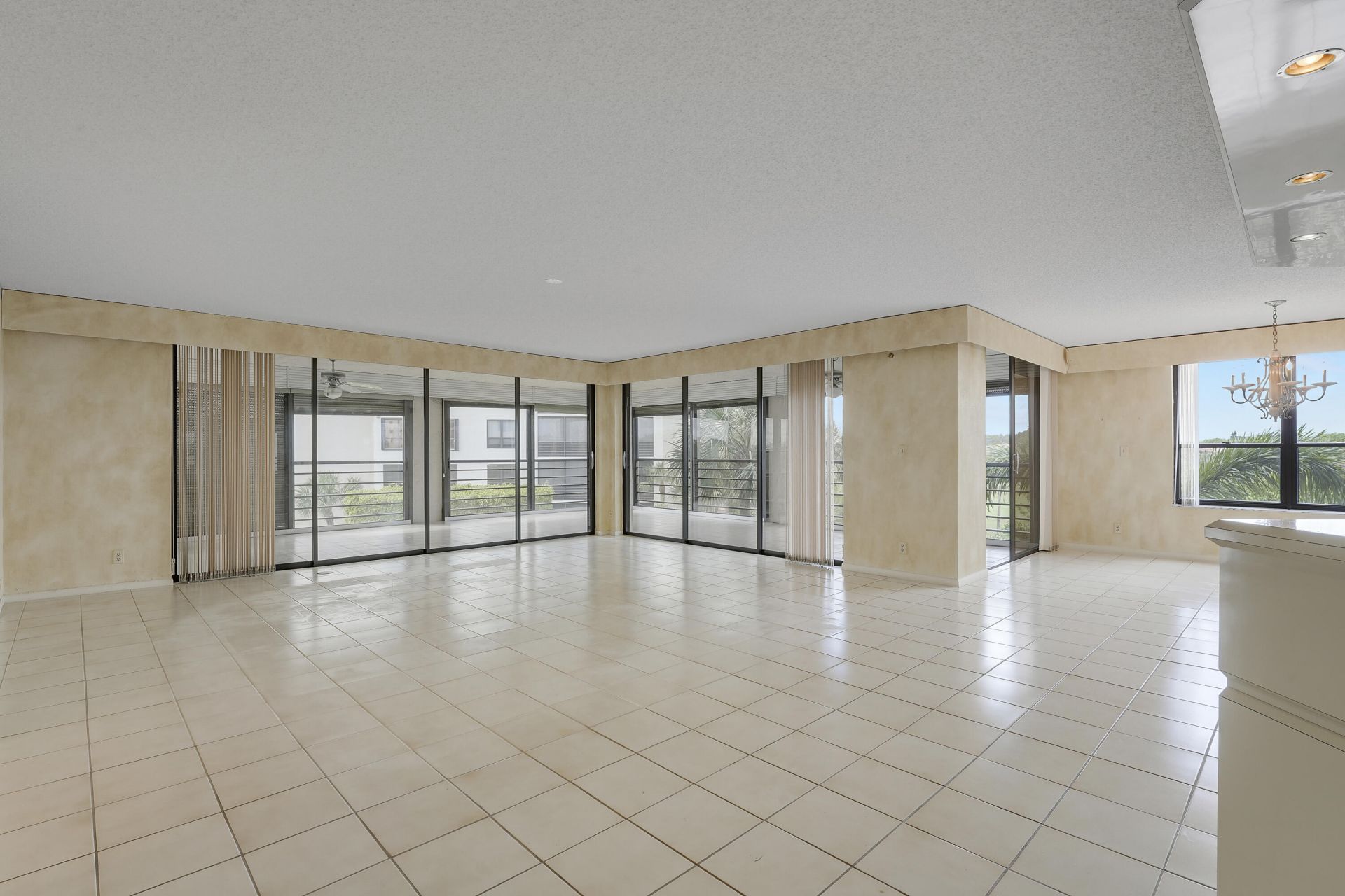 7233 Promenade Drive, Unit 401 A, Boca Raton, FL 33433 Photo