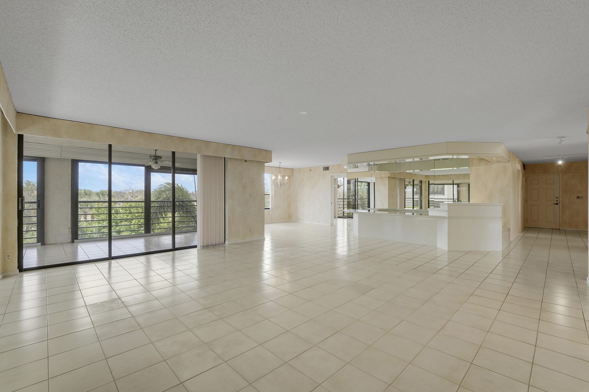 7233 Promenade Drive, Unit 401 A, Boca Raton, FL 33433 Photo