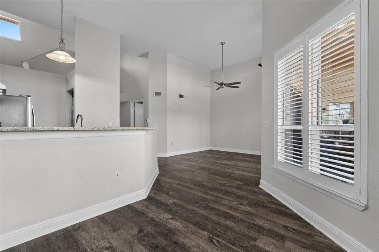 4751 Via Palm Lake, Unit 407, West Palm Beach, FL 33417 Photo