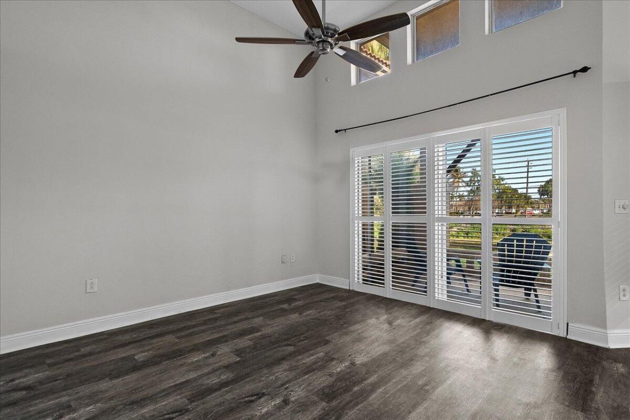 4751 Via Palm Lake, Unit 407, West Palm Beach, FL 33417 Photo