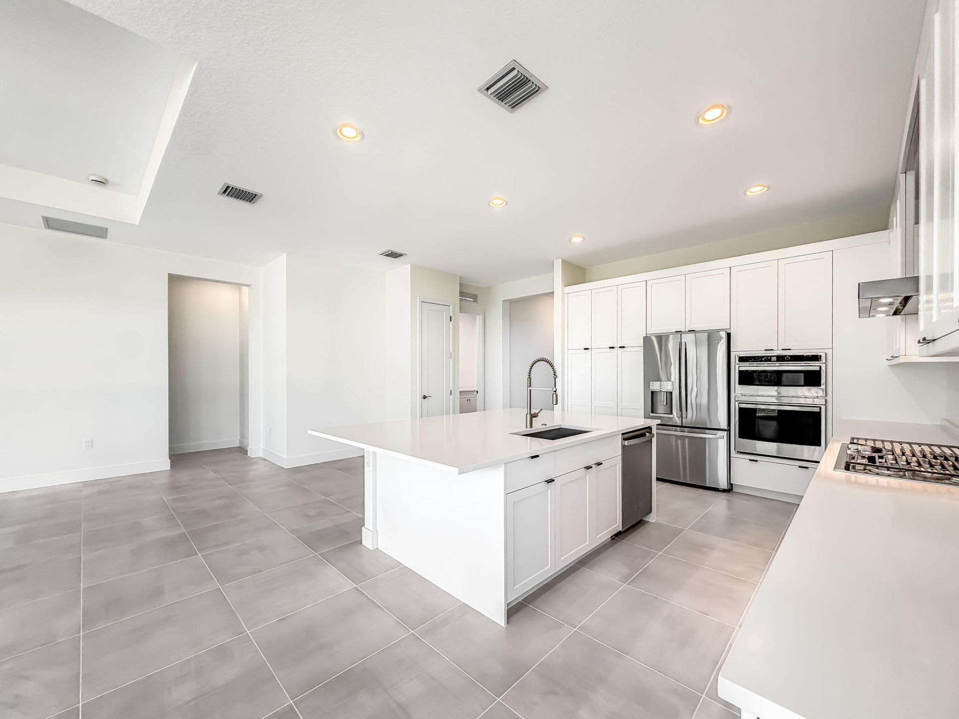 8286 Fishers Island Way, Boca Raton, FL 33434 Photo