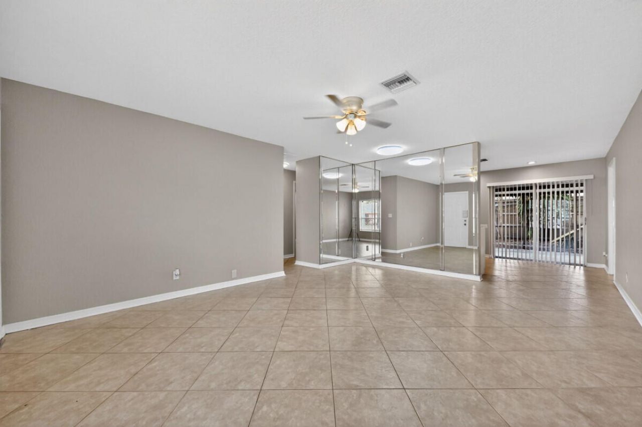 6158 Arcade Court, Lake Worth, FL 33463 Photo