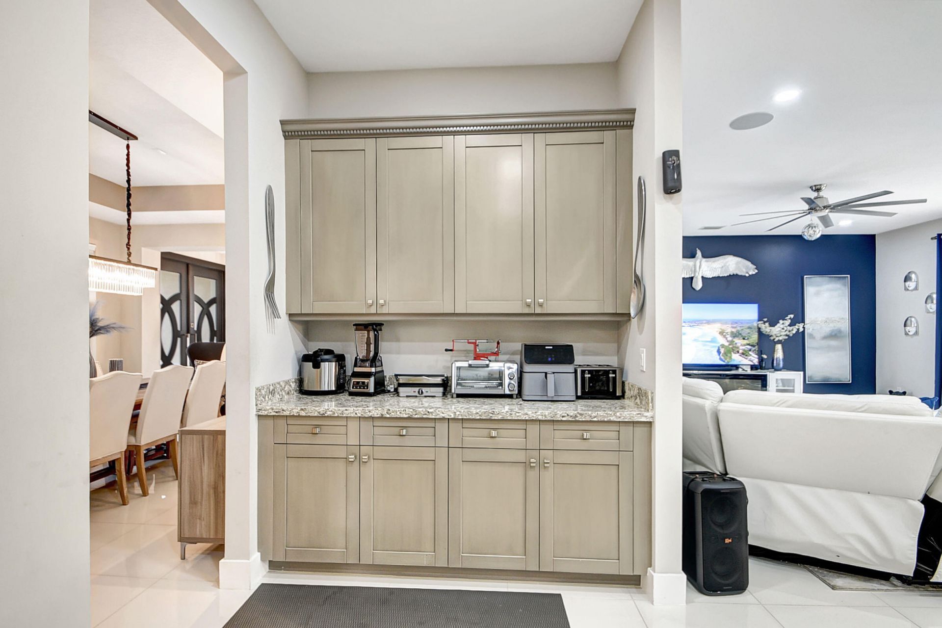 8952 Cypress Grove Lane, West Palm Beach, FL 33411 Photo