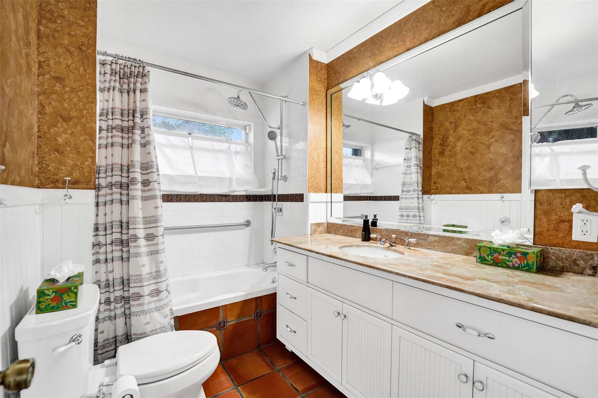 720 E Country Club Circle, Plantation, FL 33317 Photo