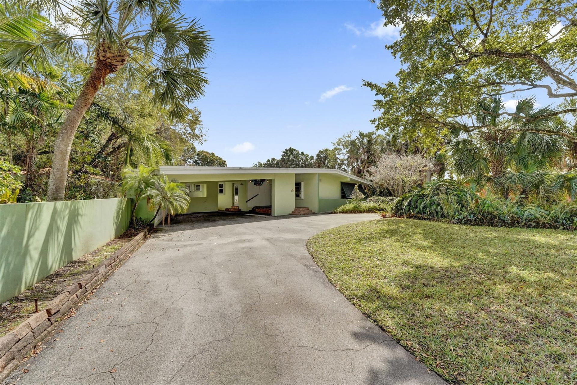 720 E Country Club Circle, Plantation, FL 33317 Photo