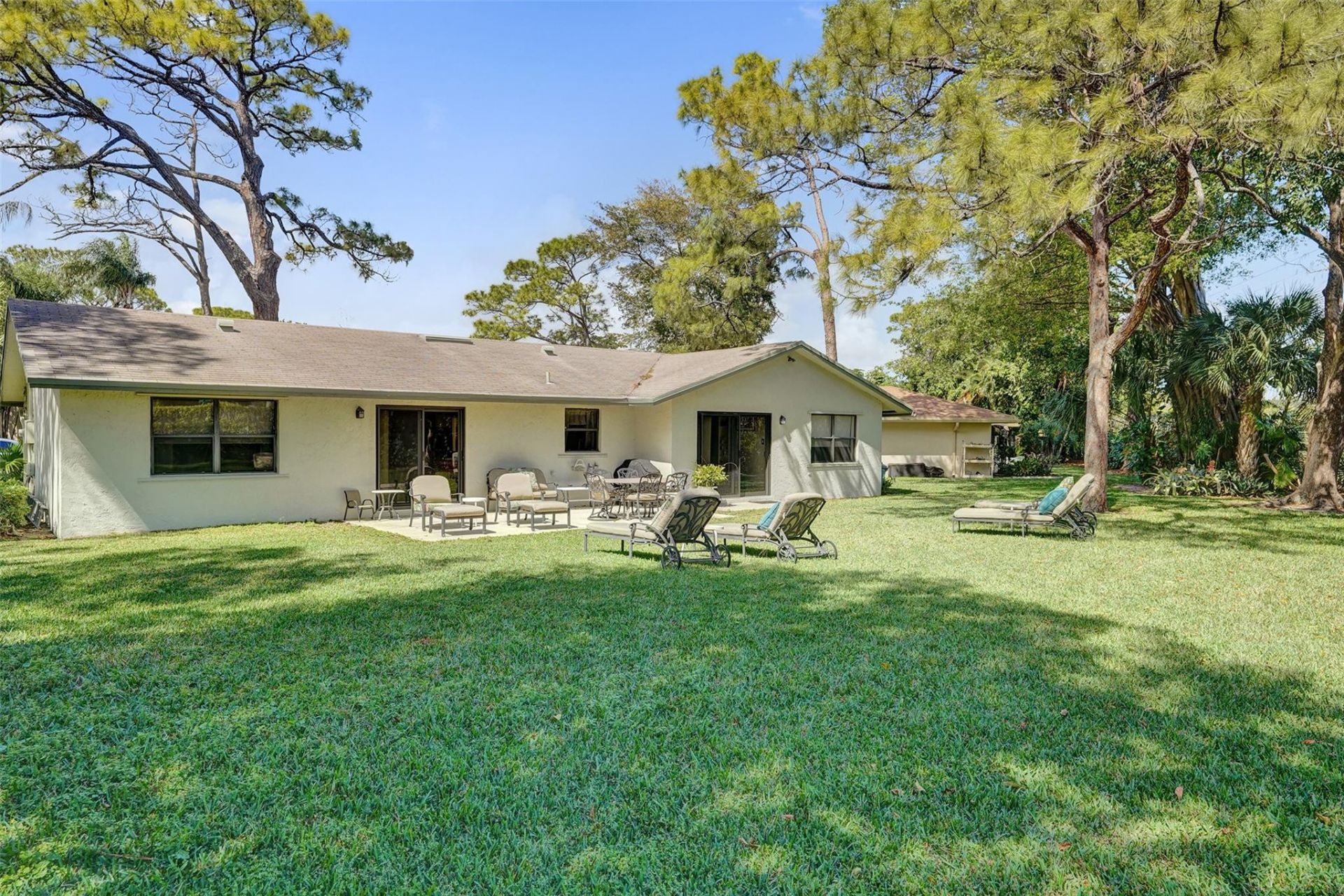 715 NW 23rd Ln, Delray Beach, FL 33445 Photo