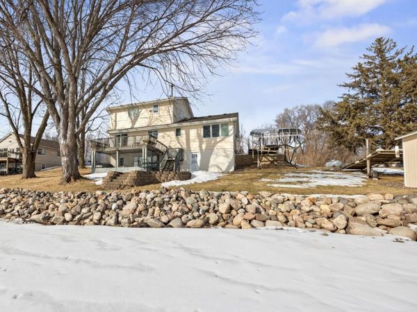 6825 N Shore Drive, Greenfield, MN 55373