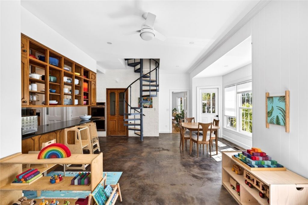 4945 16th Street, Vero Beach, FL 32966 Photo