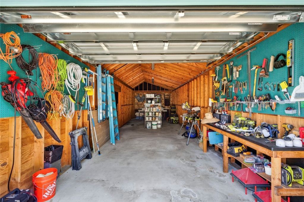 4945 16th Street, Vero Beach, FL 32966 Photo