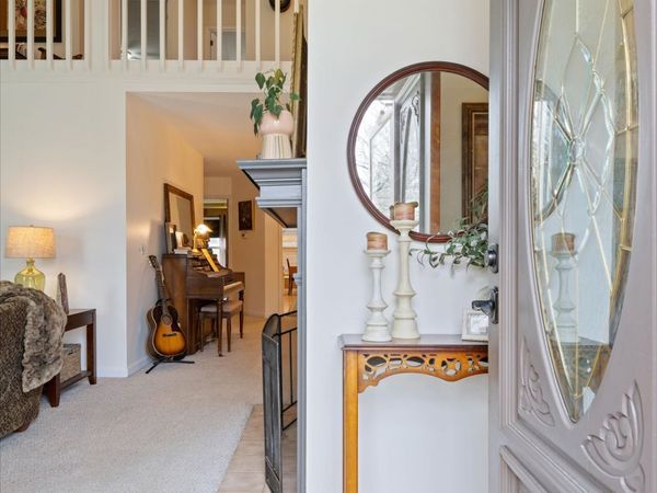 802 S Chestnut Ct, Hermitage, TN 37076