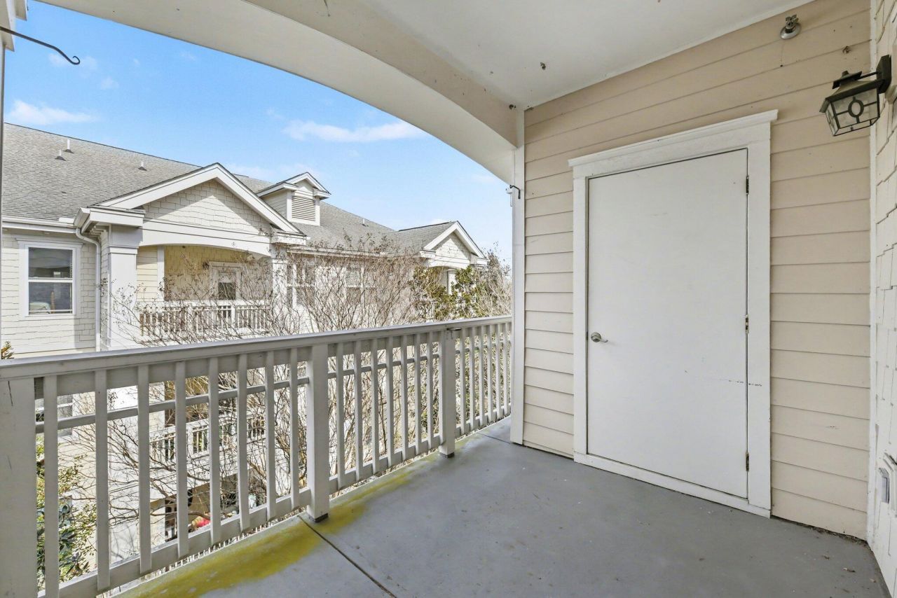 2244 Ashley Crossing Drive Photo 22