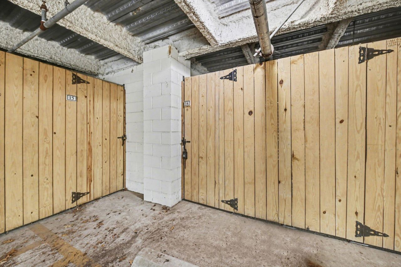 2244 Ashley Crossing Drive Photo 23