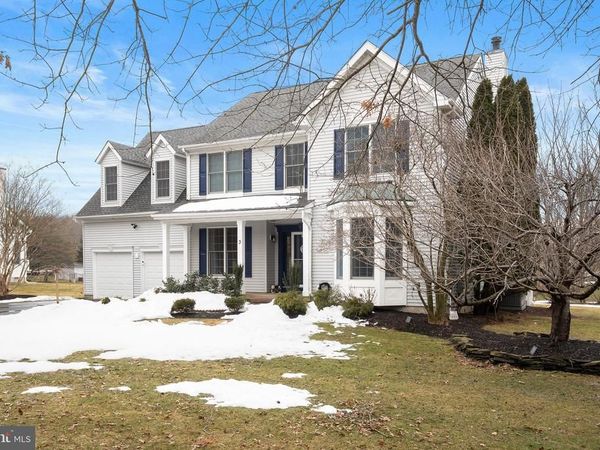 3 WYCKLOW DRIVE, ROBBINSVILLE, NJ 08691