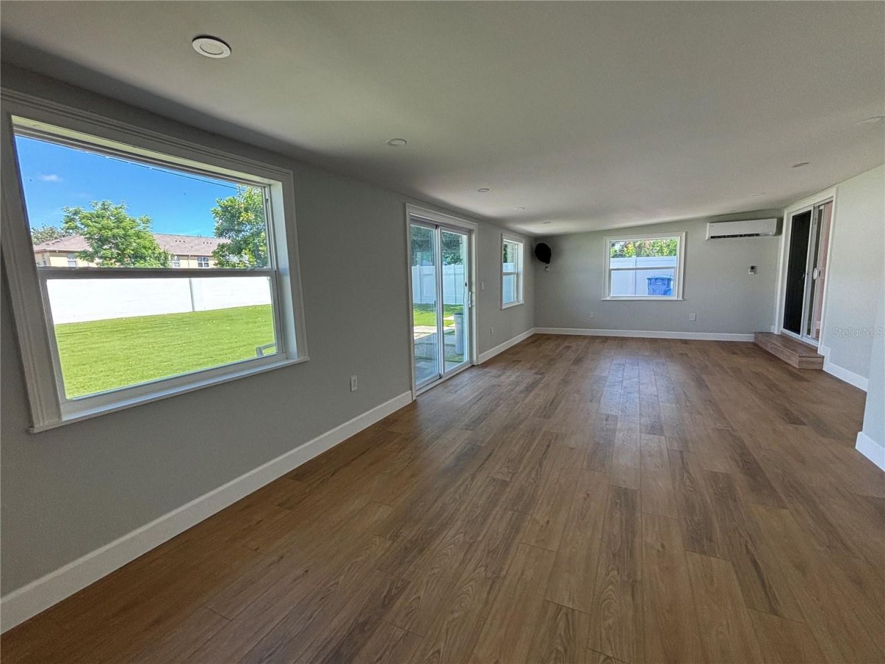 3983 Marlin Drive Se, Saint Petersburg, FL 33705 Photo