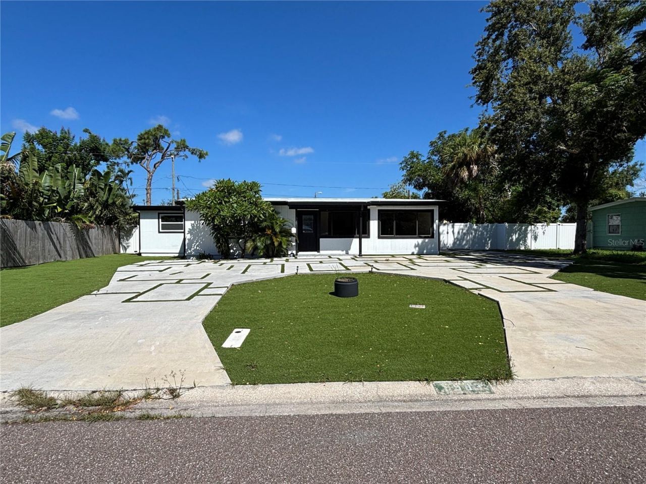 3983 Marlin Drive Se, Saint Petersburg, FL 33705 Photo