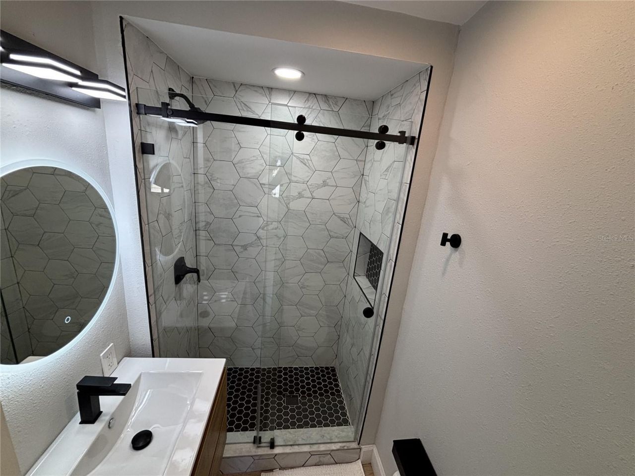 3983 Marlin Drive Se, Saint Petersburg, FL 33705 Photo