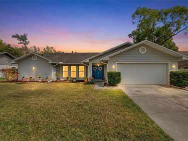 2715 BERRYKNOLL PLACE , VALRICO, FL 33596
