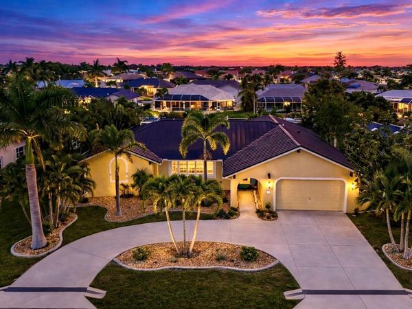 825 VIA FORMIA , PUNTA GORDA, FL 33950