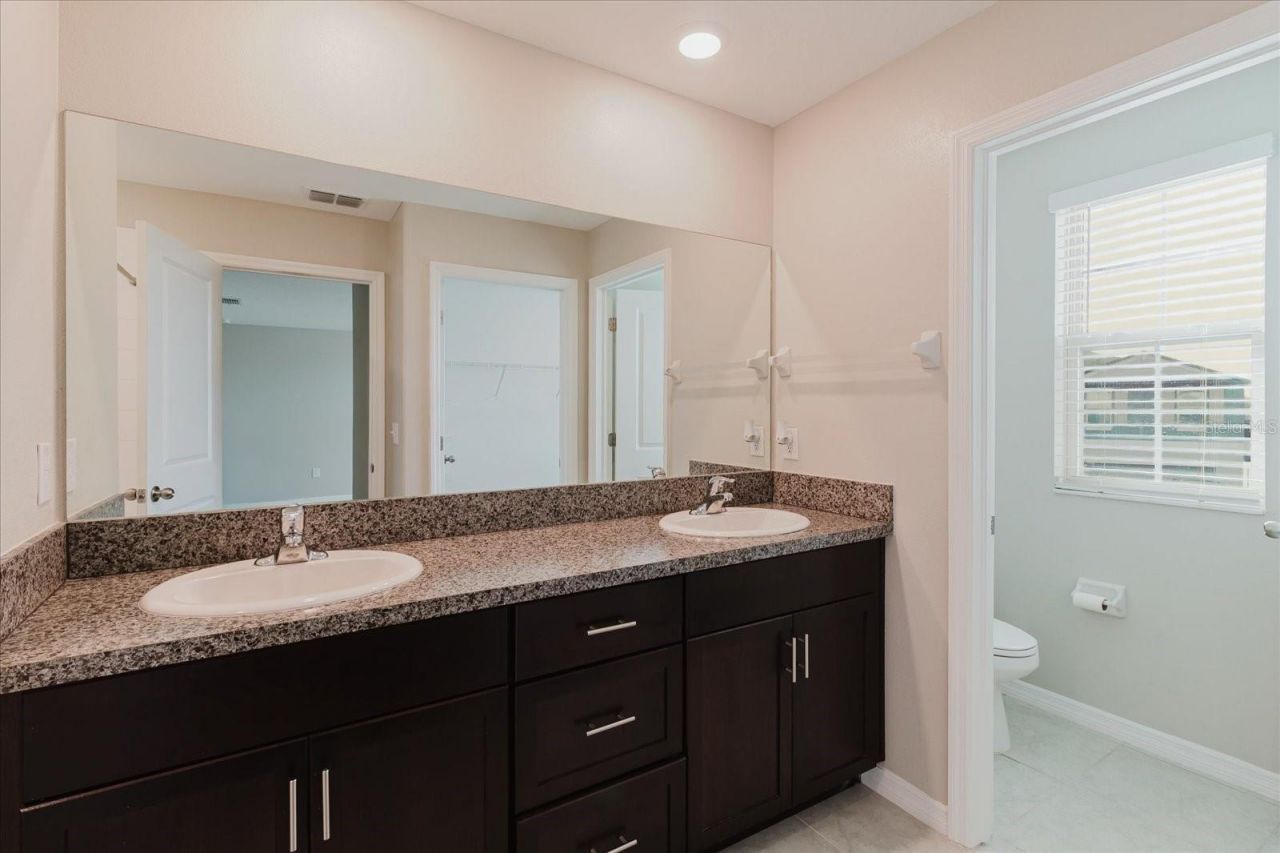 9411 Lemon Drop Loop, Sun City Center, FL 33573 Photo