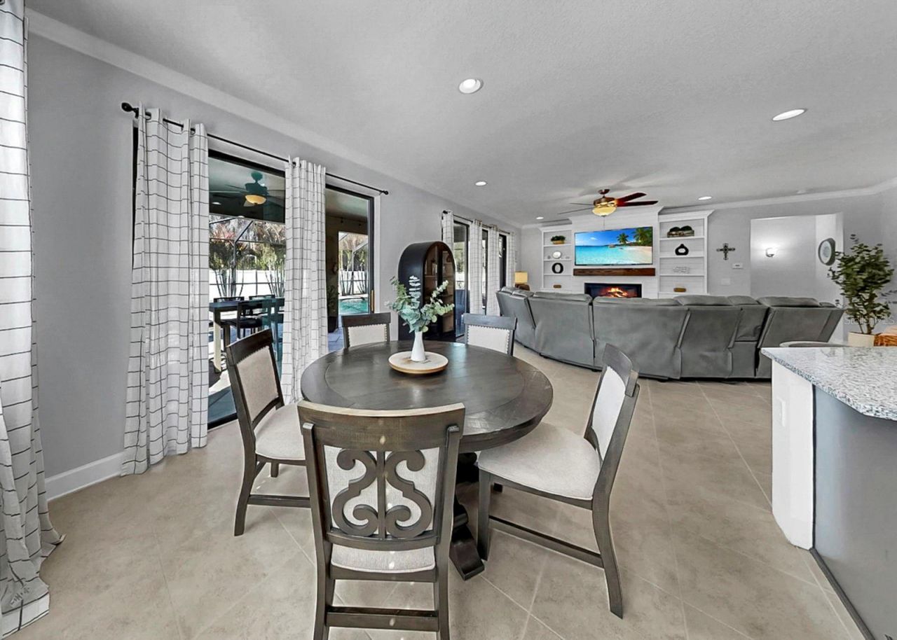 2935 Shetland Ridge Drive , Valrico, FL 33596 Photo