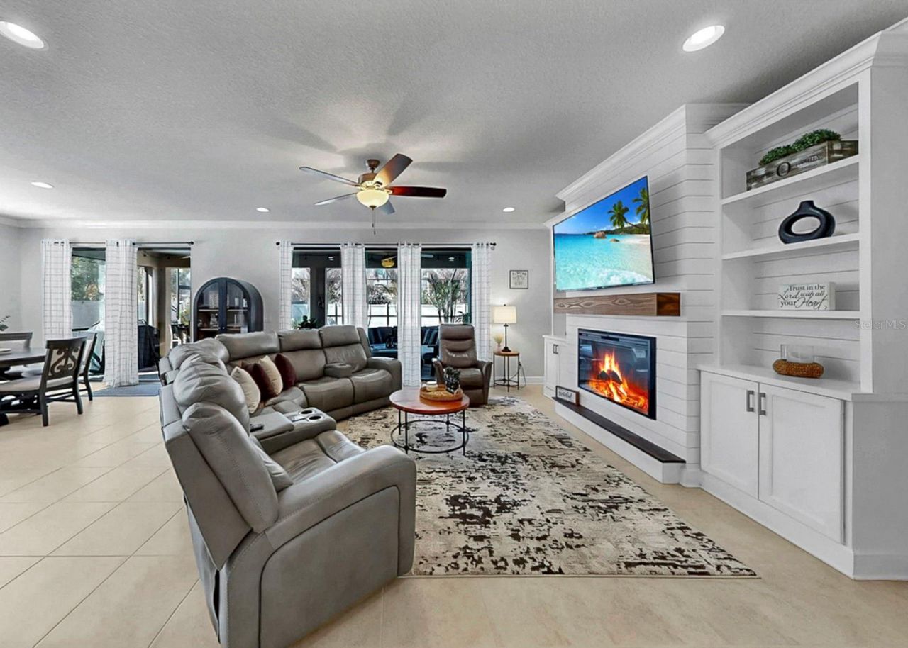 2935 Shetland Ridge Drive , Valrico, FL 33596 Photo