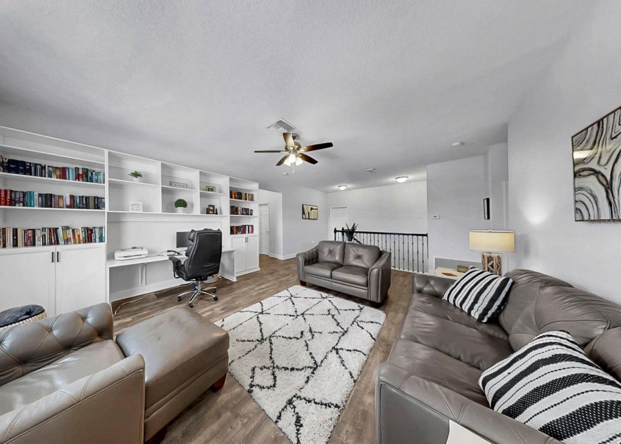 2935 Shetland Ridge Drive , Valrico, FL 33596 Photo