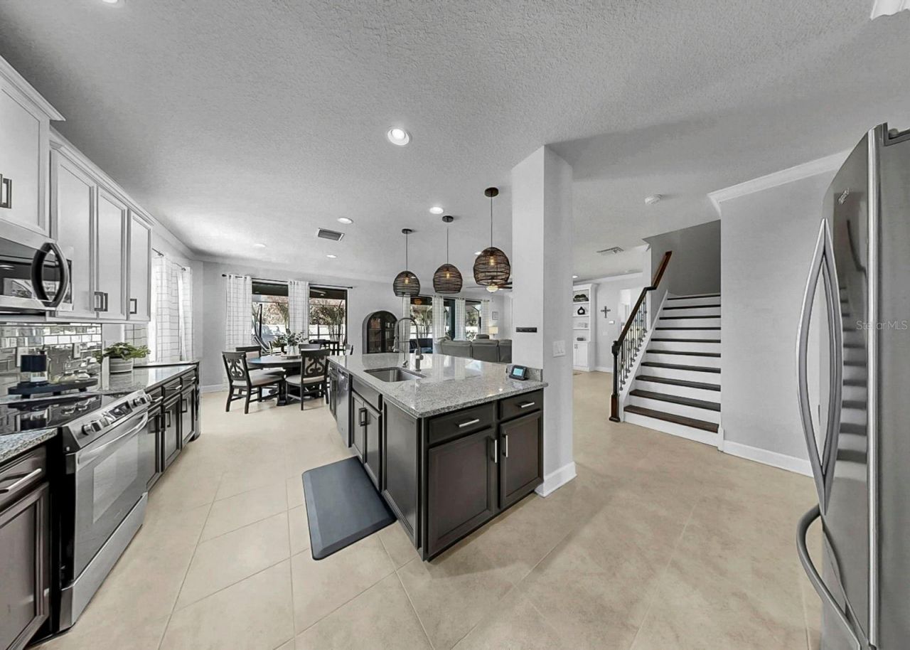 2935 Shetland Ridge Drive , Valrico, FL 33596 Photo