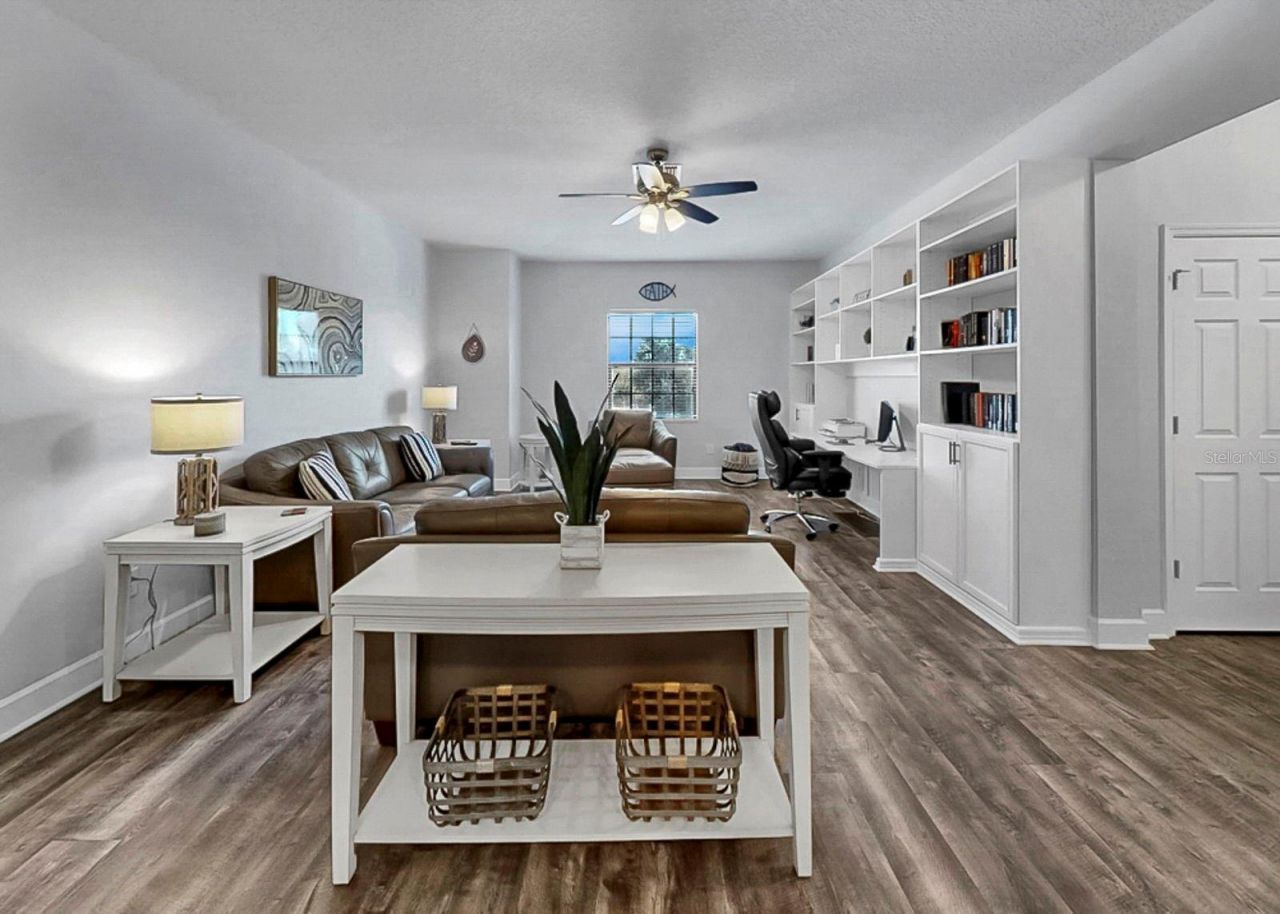 2935 Shetland Ridge Drive , Valrico, FL 33596 Photo