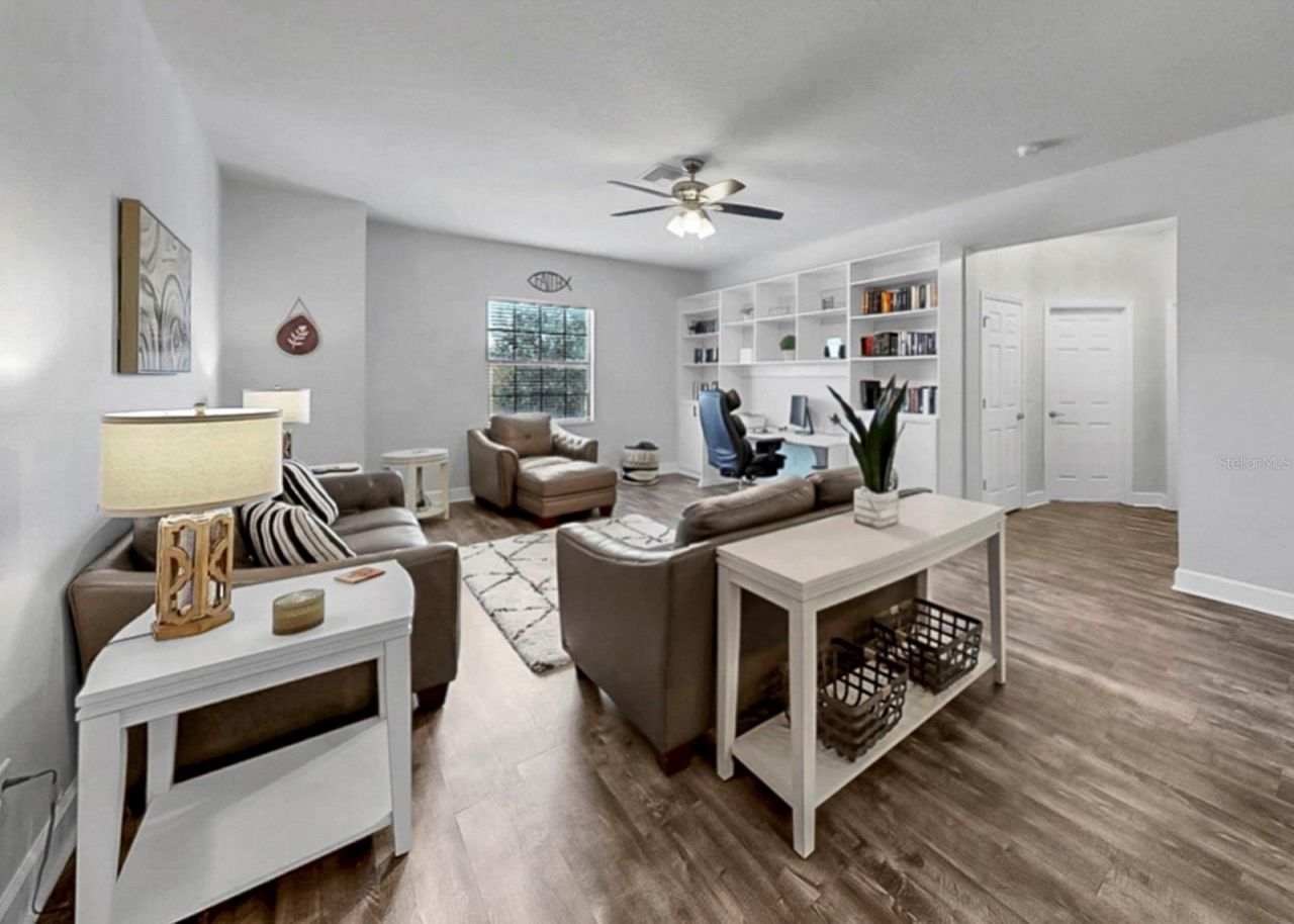 2935 Shetland Ridge Drive , Valrico, FL 33596 Photo