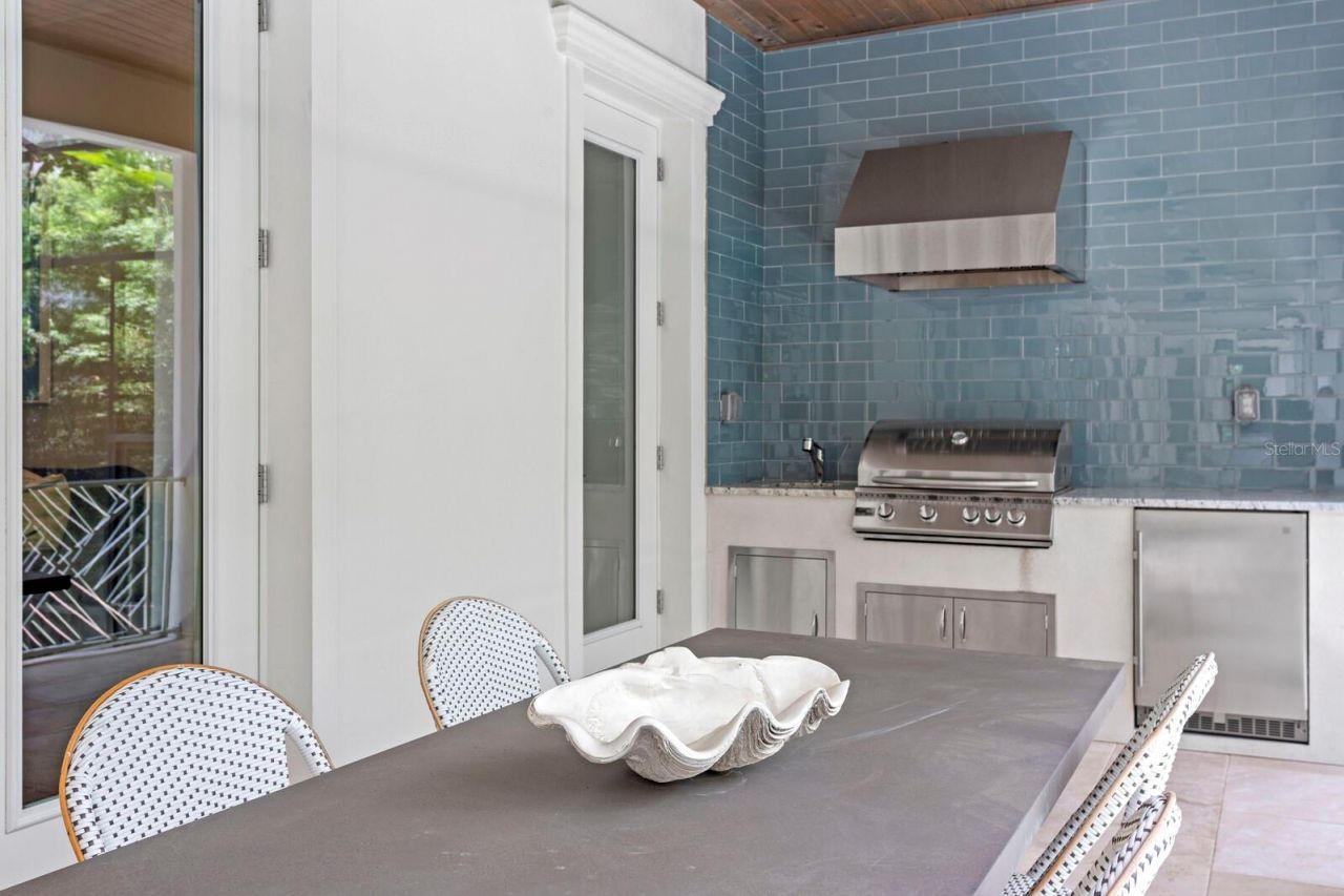 534 Ladrone Avenue, Tampa, FL 33606 Photo