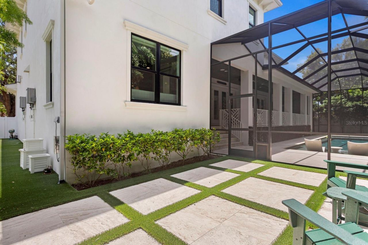 534 Ladrone Avenue, Tampa, FL 33606 Photo