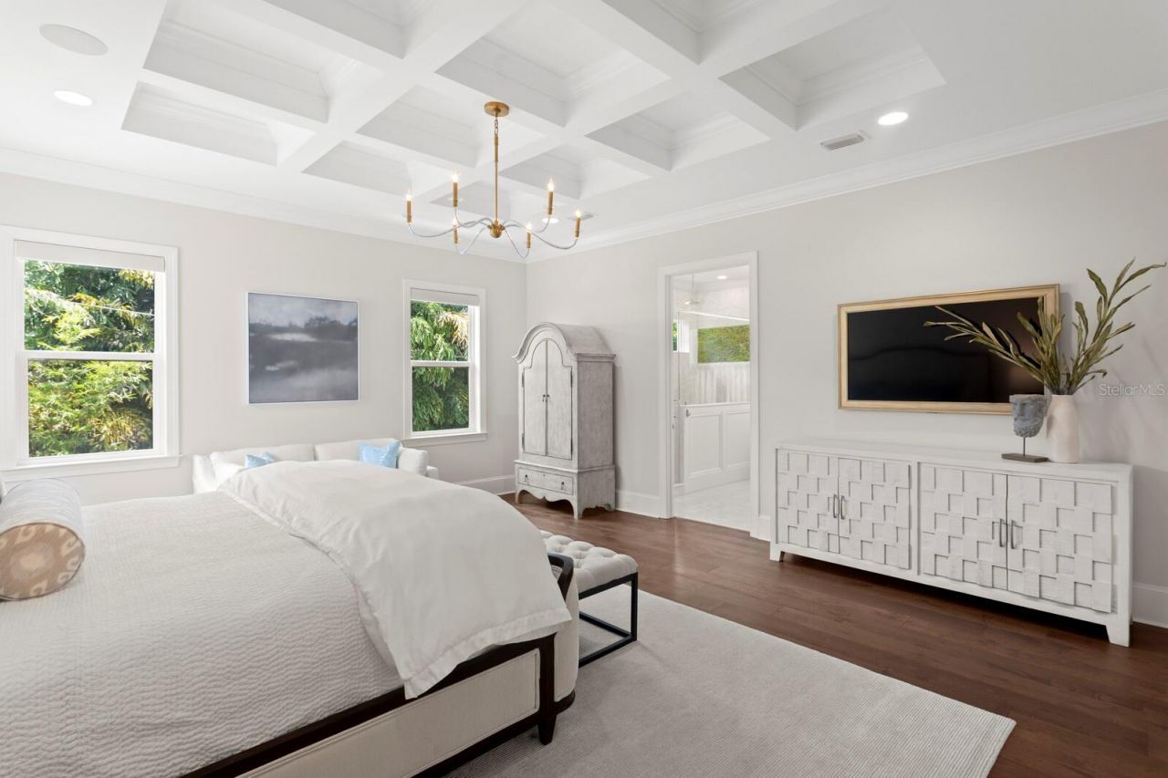 534 Ladrone Avenue, Tampa, FL 33606 Photo