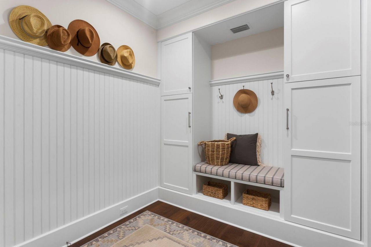 534 Ladrone Avenue, Tampa, FL 33606 Photo