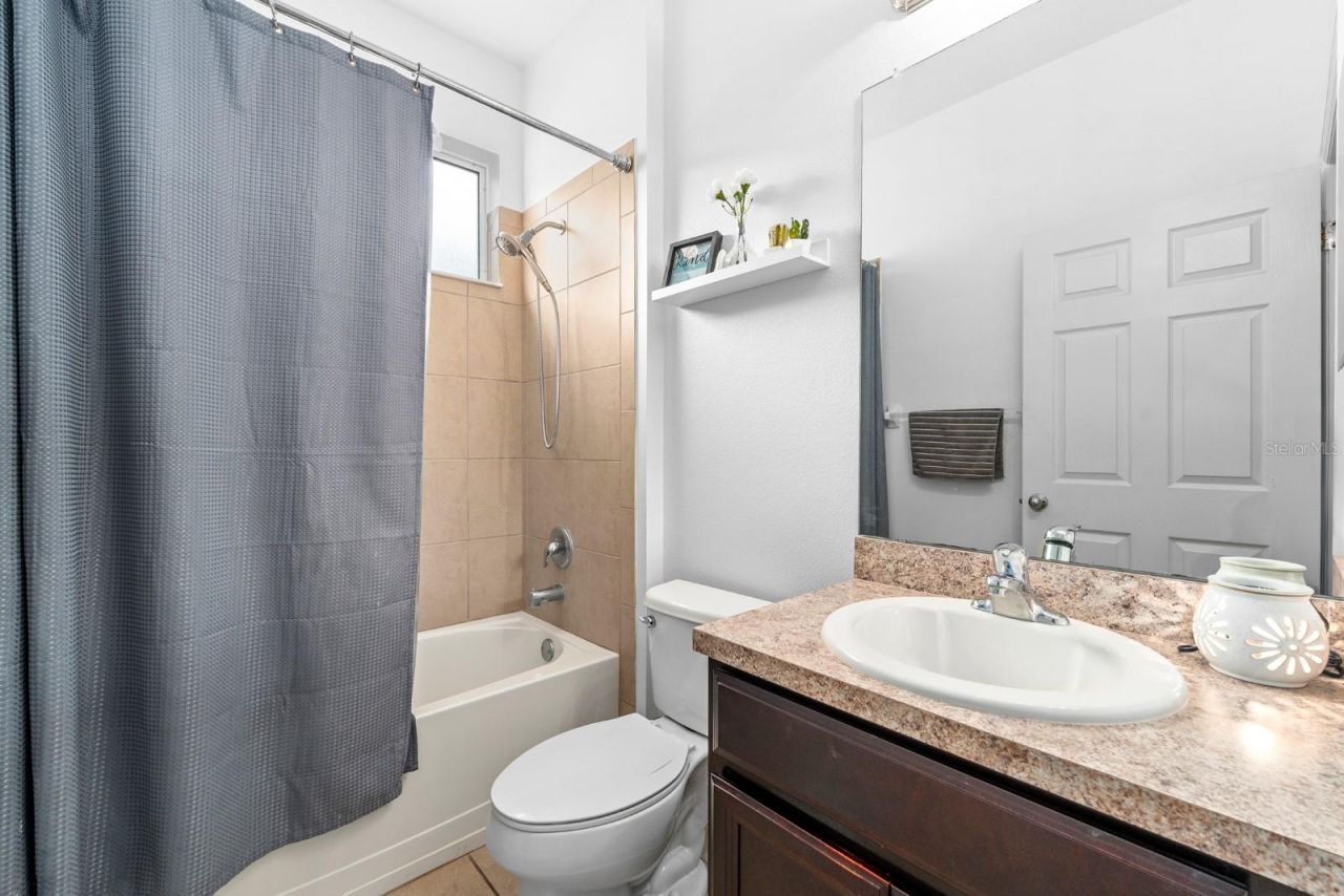 10207 Avelar Ridge Drive, Riverview, FL 33578 Photo