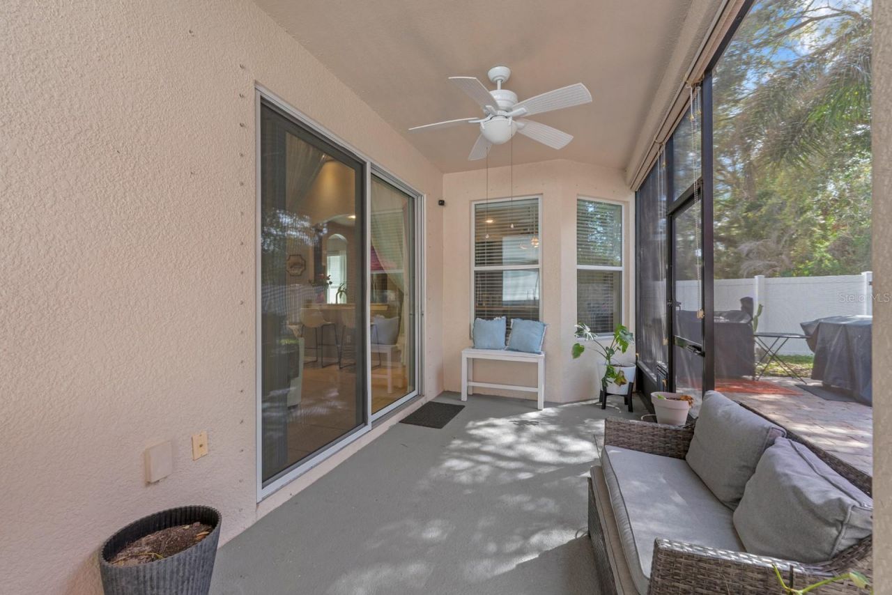 10207 Avelar Ridge Drive, Riverview, FL 33578 Photo