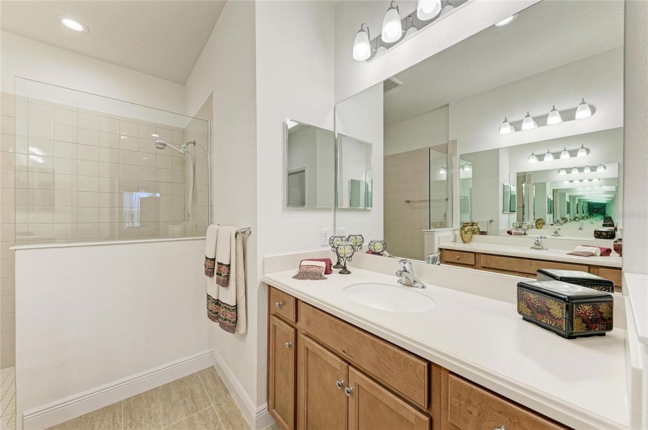 12807 Seasong Terrace, Bradenton, FL 34211 Photo